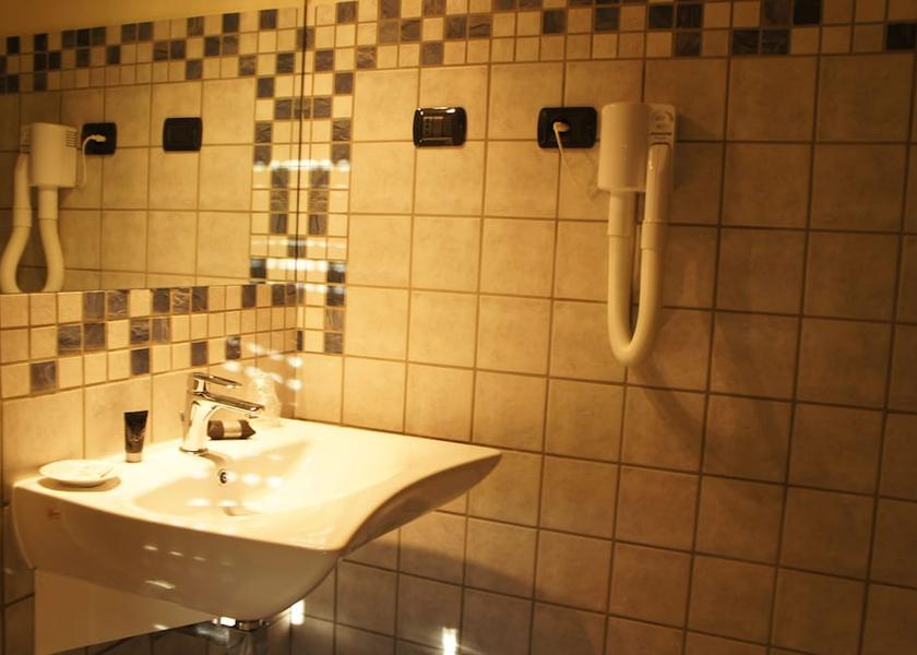 Lazio Frosinone Bathroom