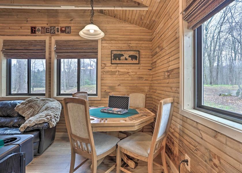 Pennsylvania Pocono Lake Interior Entrance