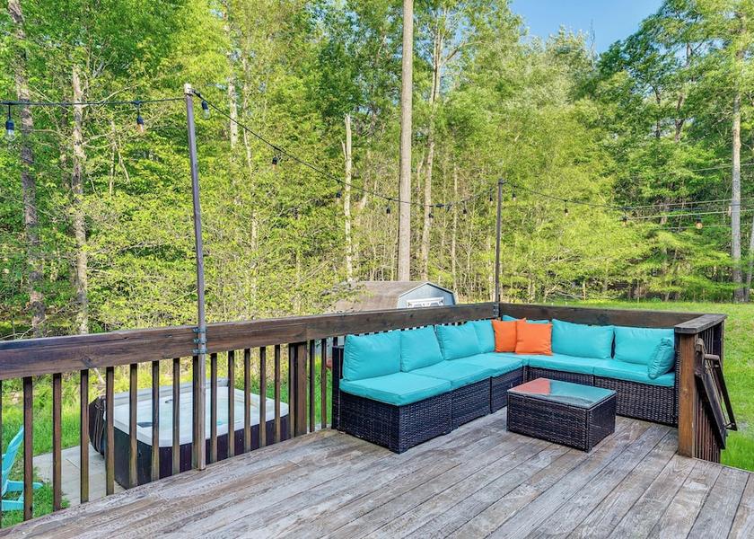 Pennsylvania Pocono Lake Interior Entrance