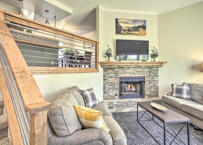 Washington Nine Mile Falls Interior Entrance