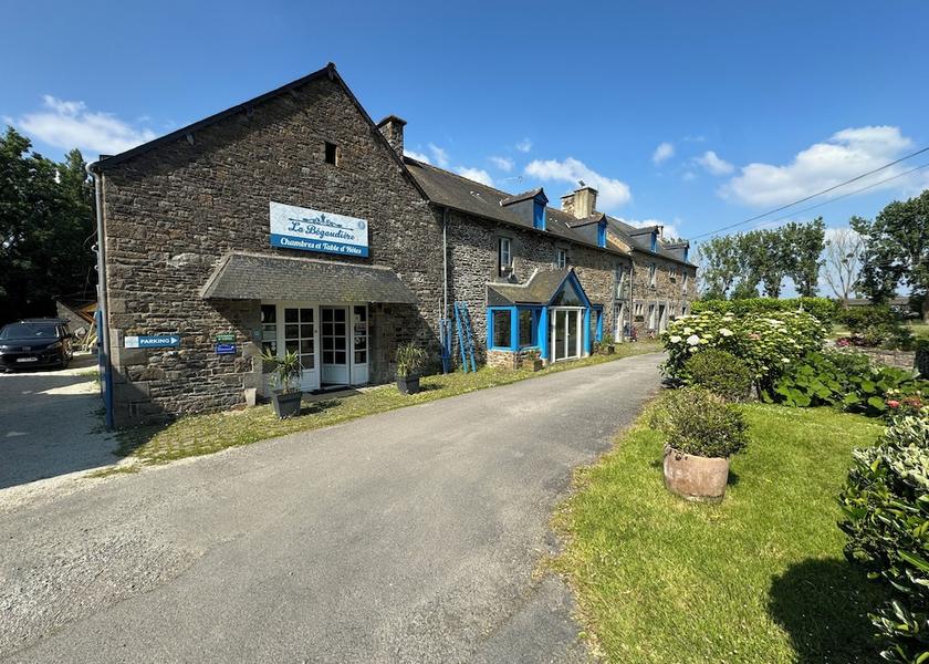 Brittany Mont-Dol Primary image