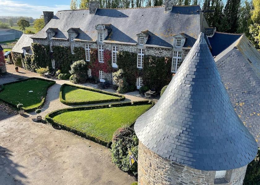 Brittany Mont-Dol Exterior Detail