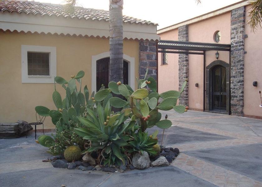 Sicily Paterno Exterior Detail