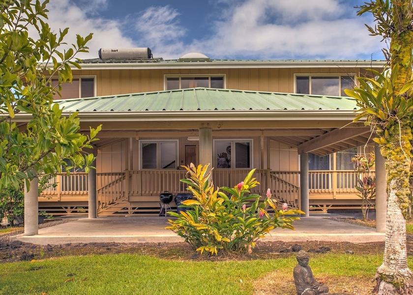 Hawaii Keaau Exterior Detail