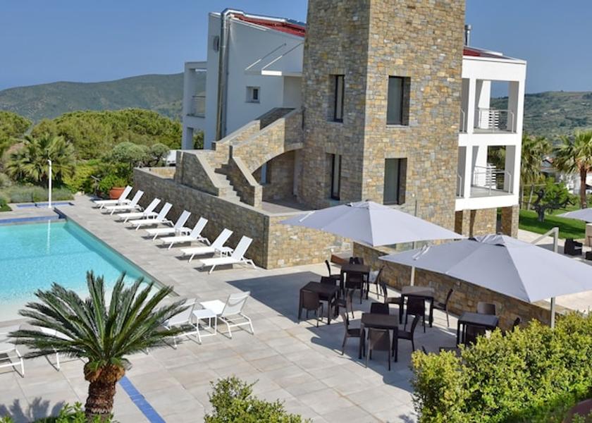 Campania Perdifumo Pool