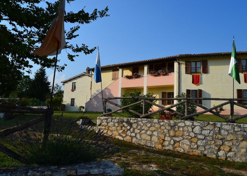 Umbria Sellano Exterior Detail
