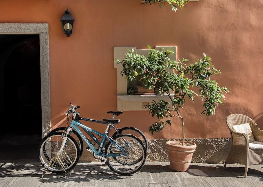 Piedmont Cannero Riviera Bicycling