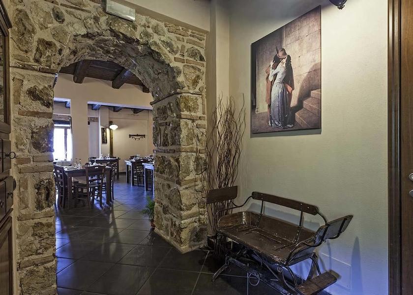 Abruzzo Avezzano Interior Entrance