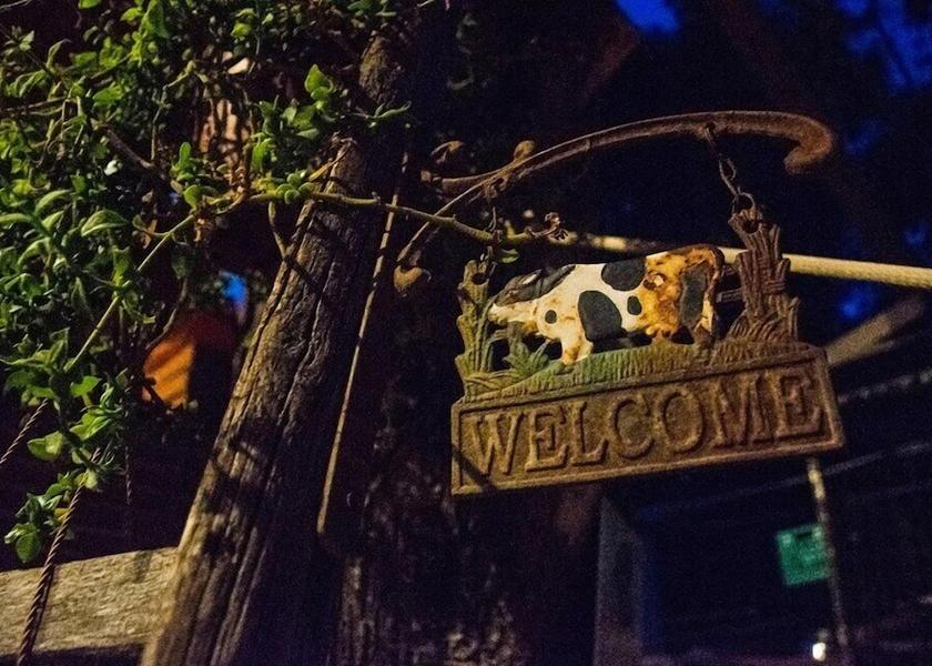 Sicily Piana degli Albanesi Entrance