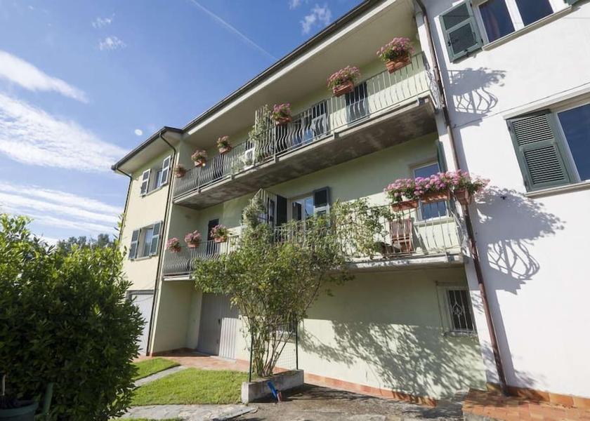 Tuscany Fivizzano Exterior Detail