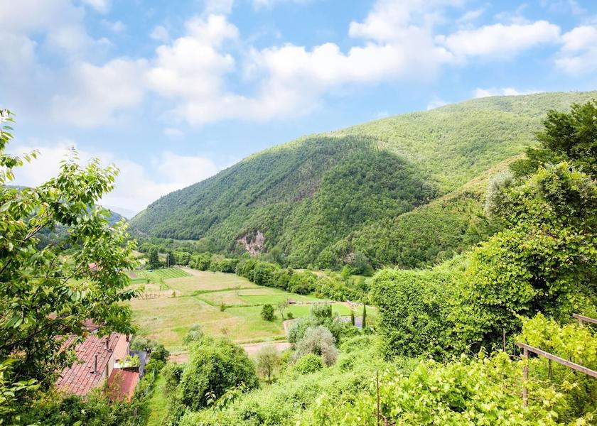 Tuscany Fivizzano View from Property