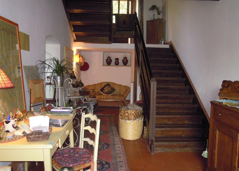 Tuscany Fivizzano Reception