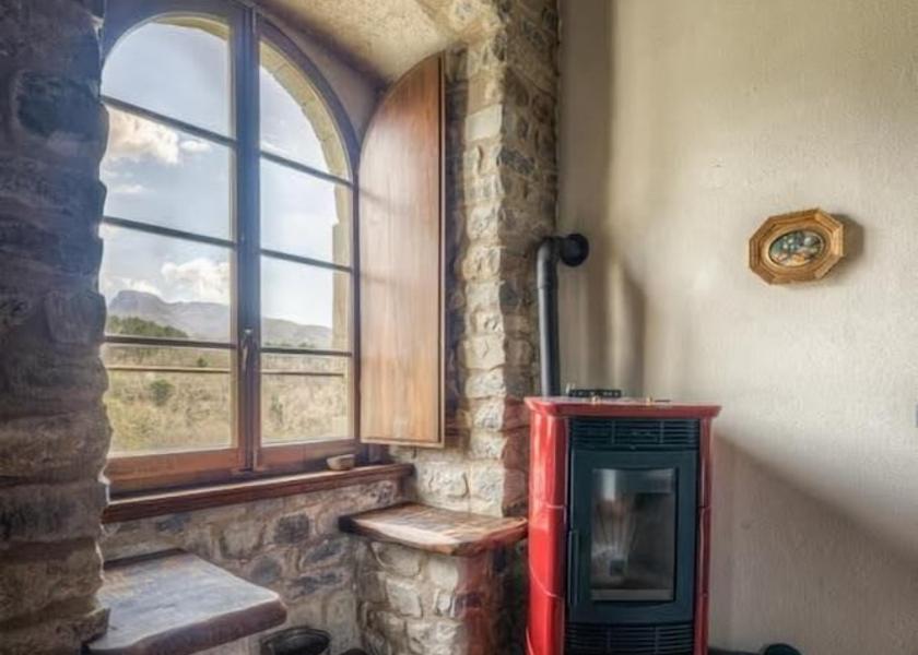 Tuscany Fivizzano Room