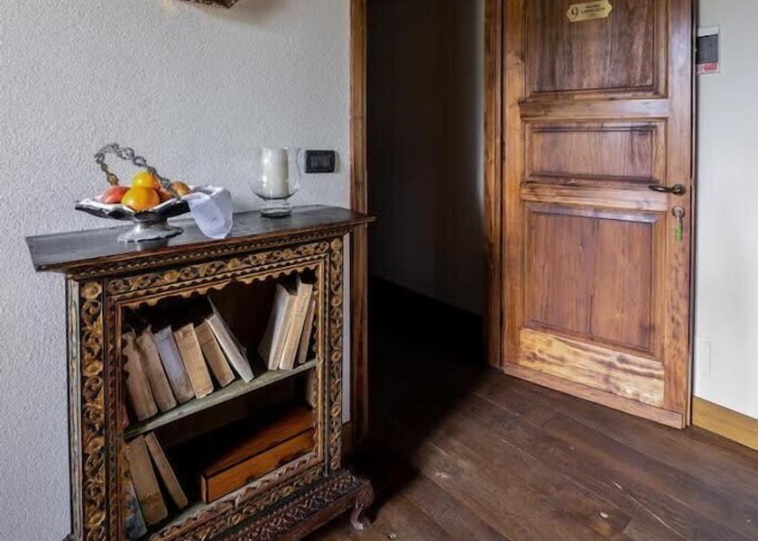 Tuscany Fivizzano Room