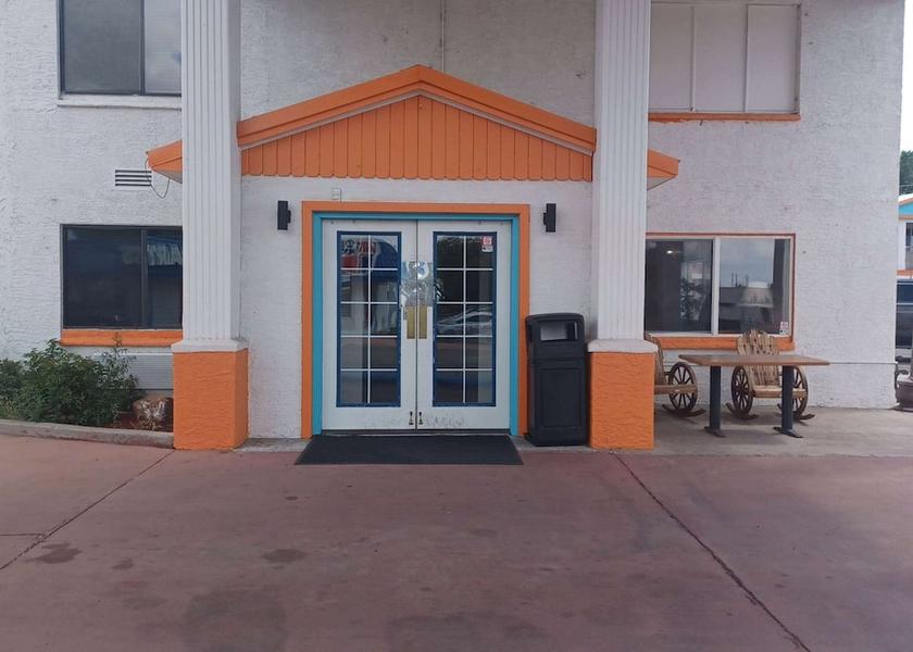 Arizona Springerville Exterior Detail