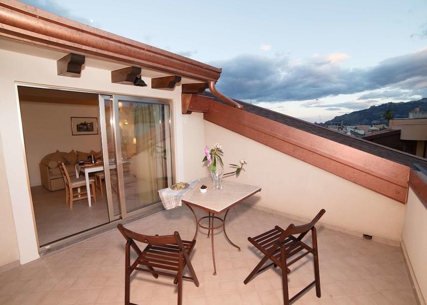 Sicily Santa Teresa di Riva Terrace