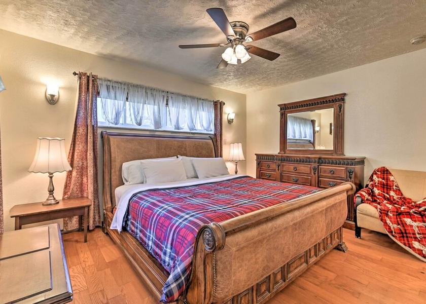 Oregon Umatilla Interior Entrance