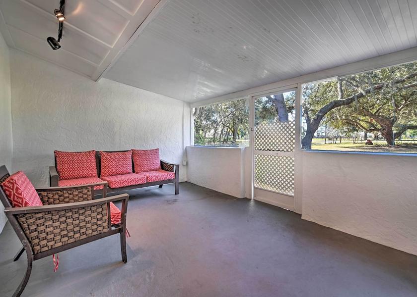 Oregon Umatilla Interior Entrance