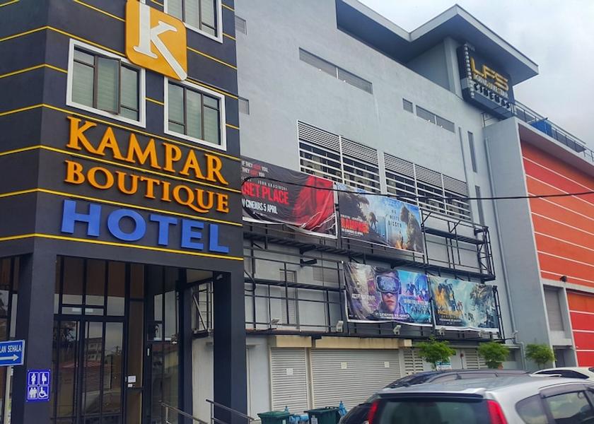 Perak Kampar Front of property