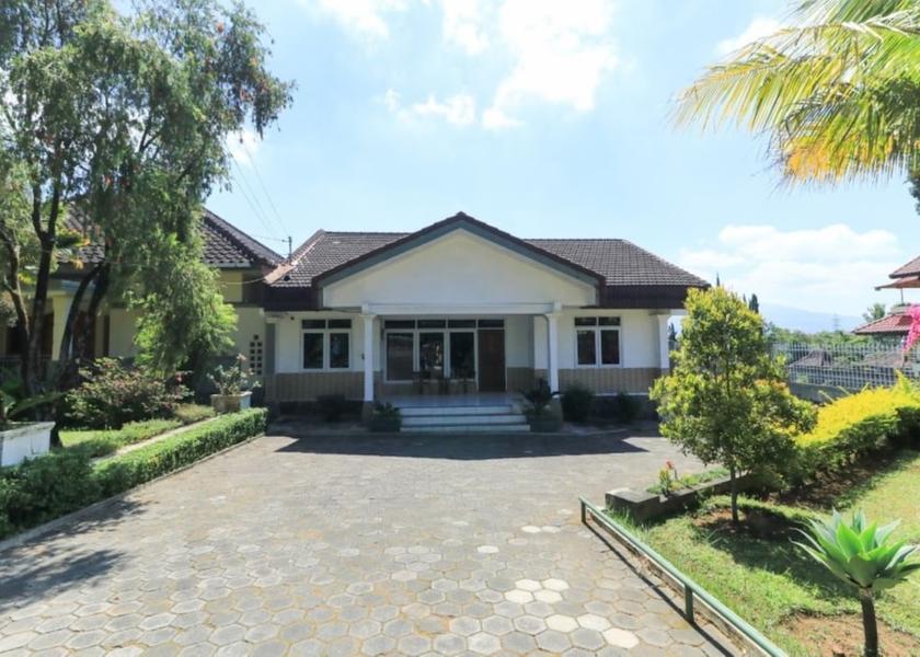 East Java Batu Exterior Detail