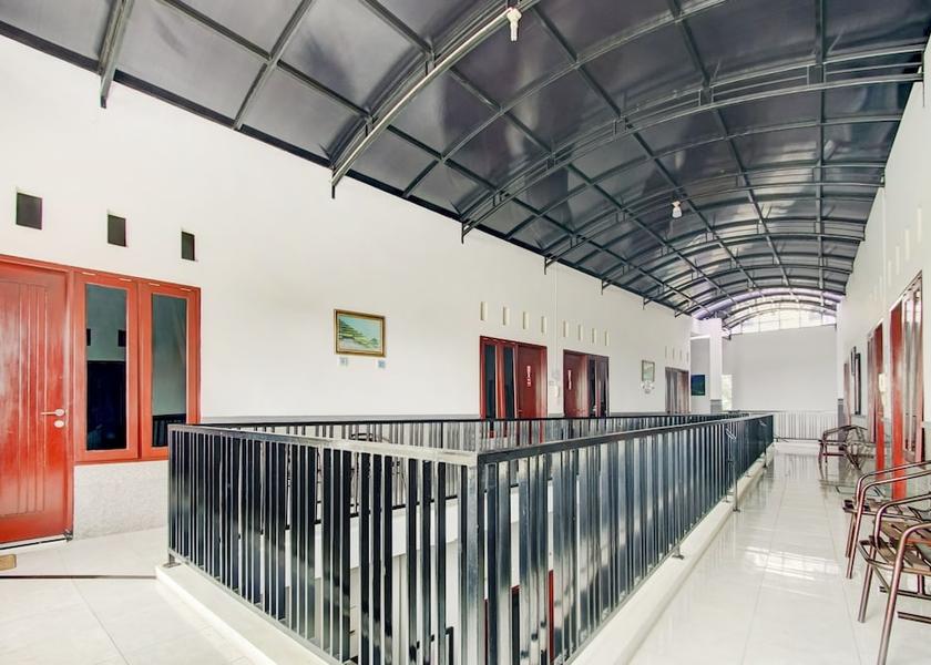 East Java Batu Lobby