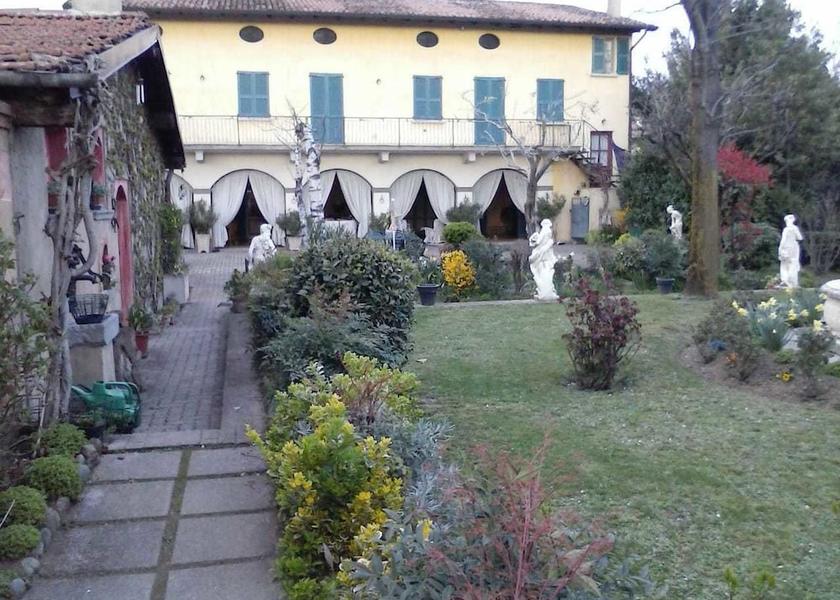 Lombardy Passirano Facade