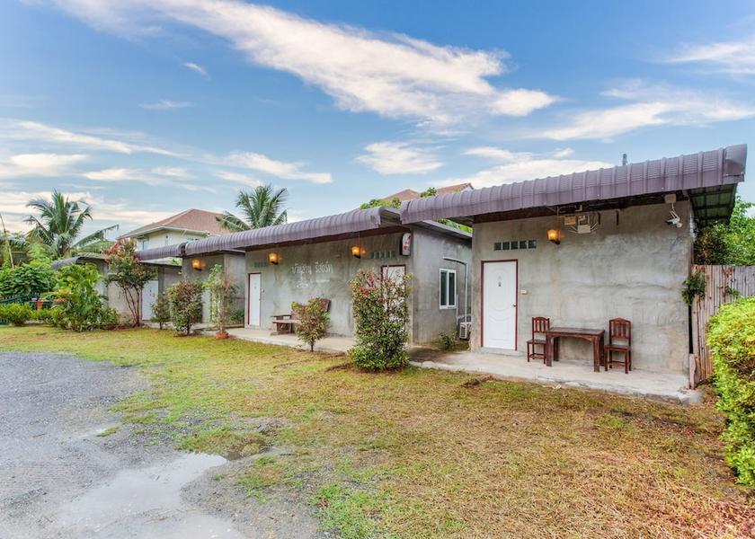 Chiang Mai Province San Kamphaeng Exterior Detail