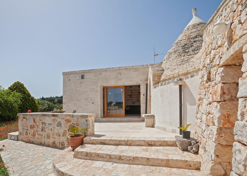 Puglia Putignano Exterior Detail