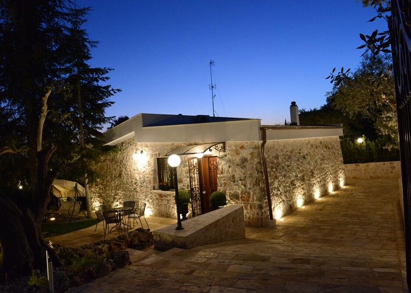 Puglia Putignano Exterior Detail