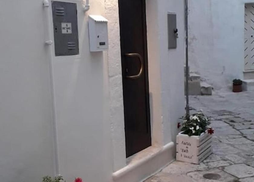 Puglia Putignano Exterior Detail