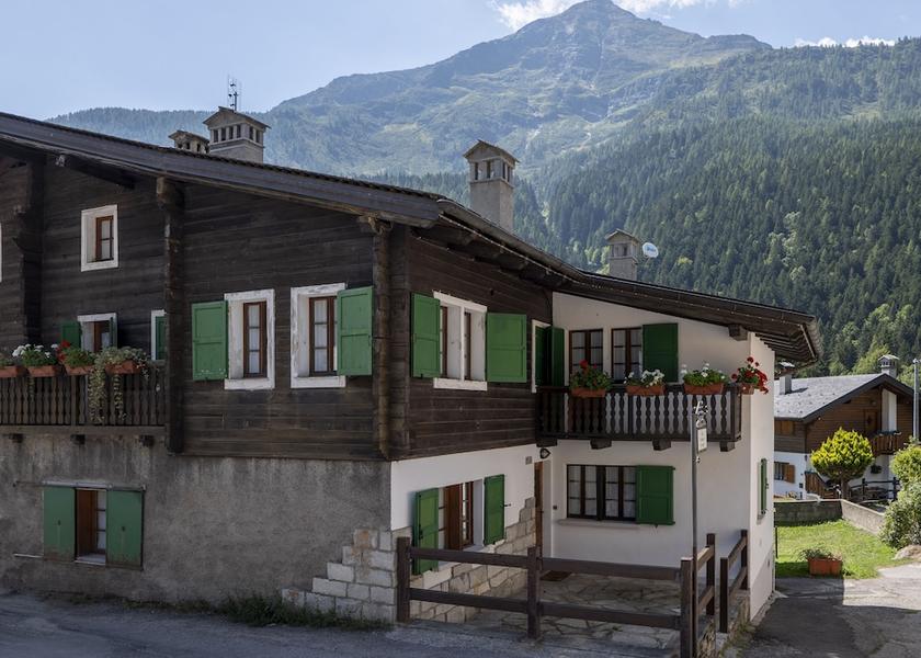 Piedmont Macugnaga Facade