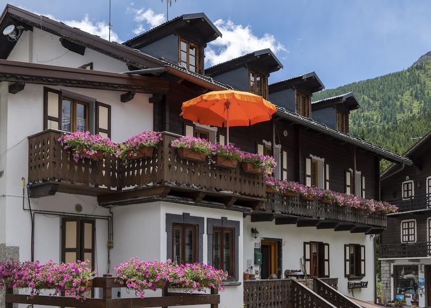 Piedmont Macugnaga Terrace