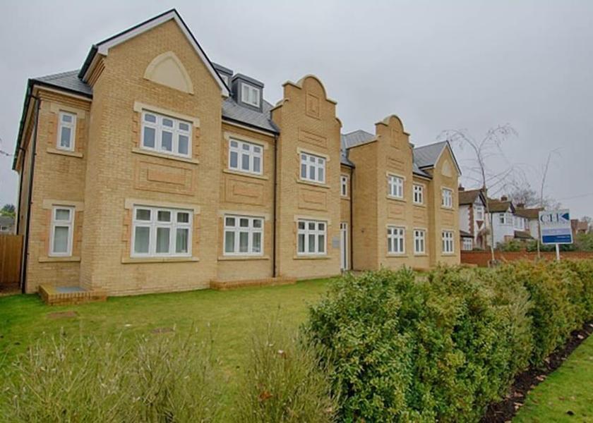 England Esher Exterior Detail