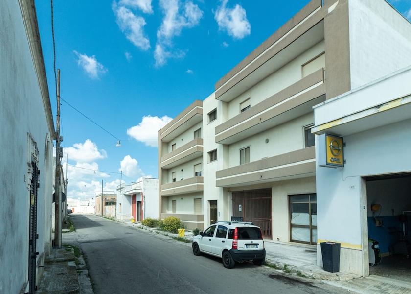 Puglia Calimera Facade