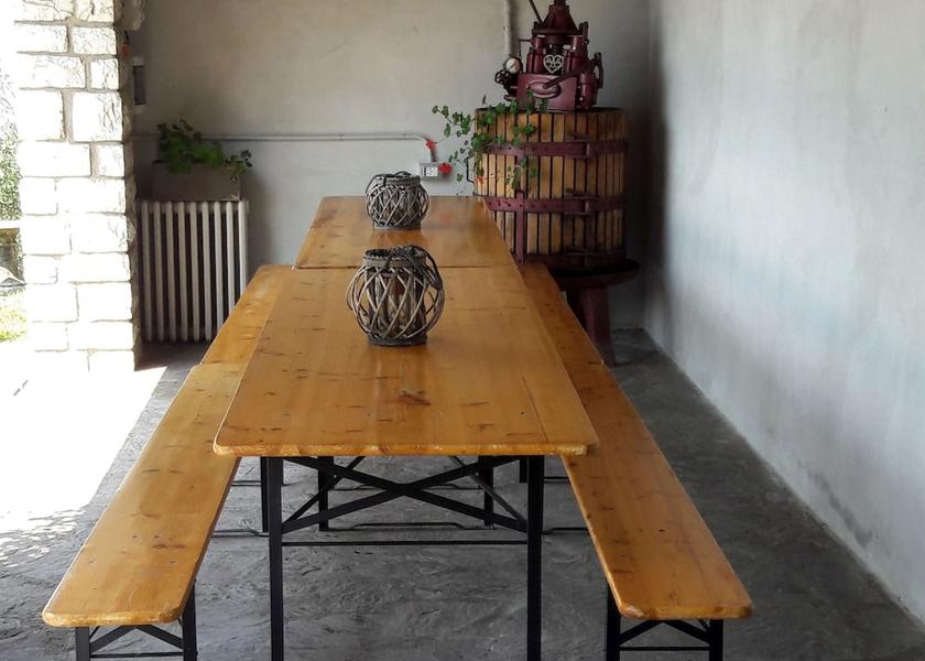 Lombardy Marone Balcony