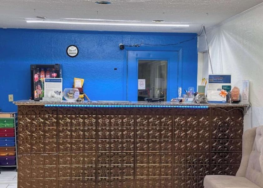 Illinois Flora Lobby