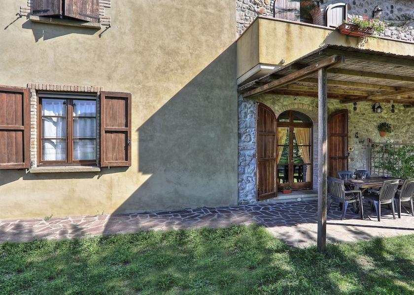 Tuscany Pomarance Entrance