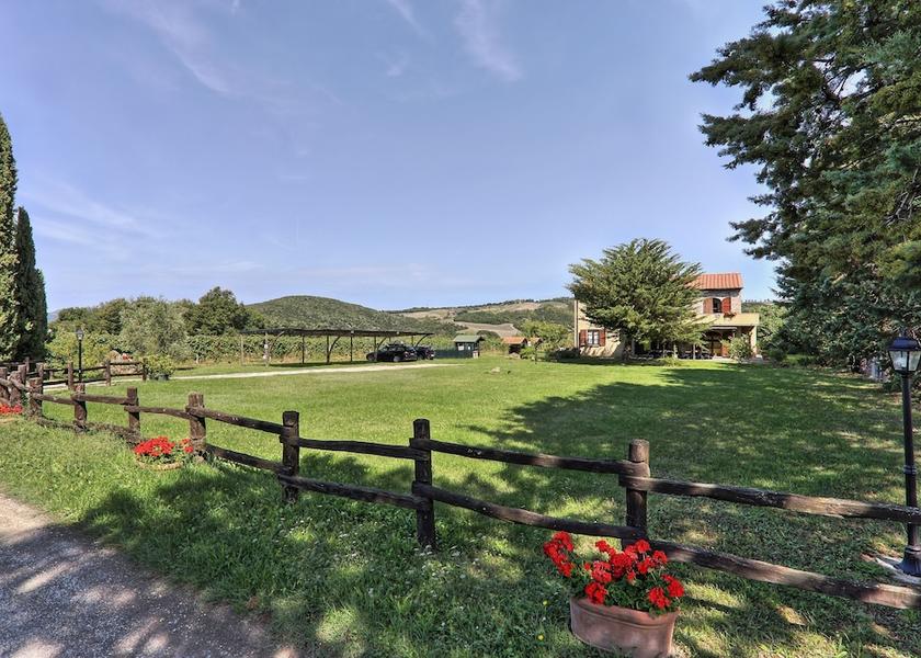 Tuscany Pomarance Exterior Detail