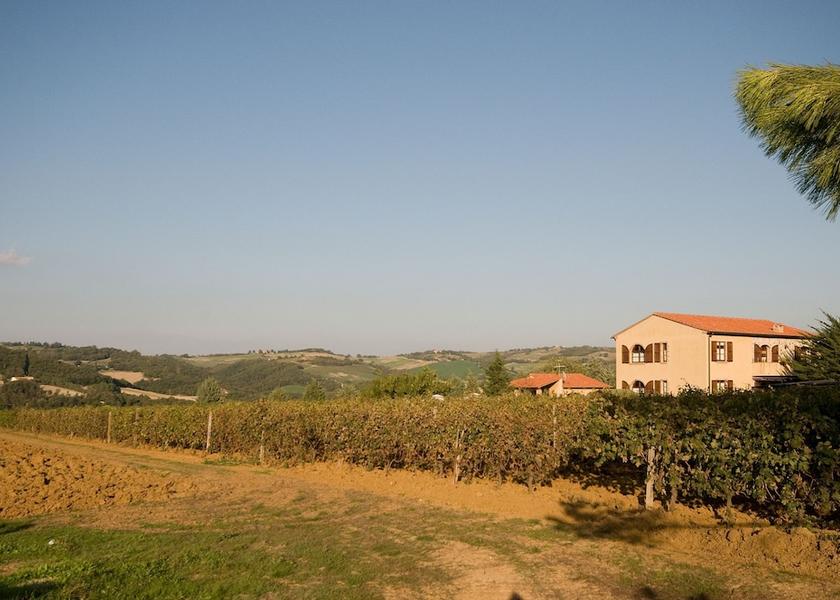 Tuscany Pomarance Exterior Detail