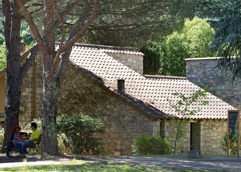 Auvergne-Rhône-Alpes Chambonas Property Grounds