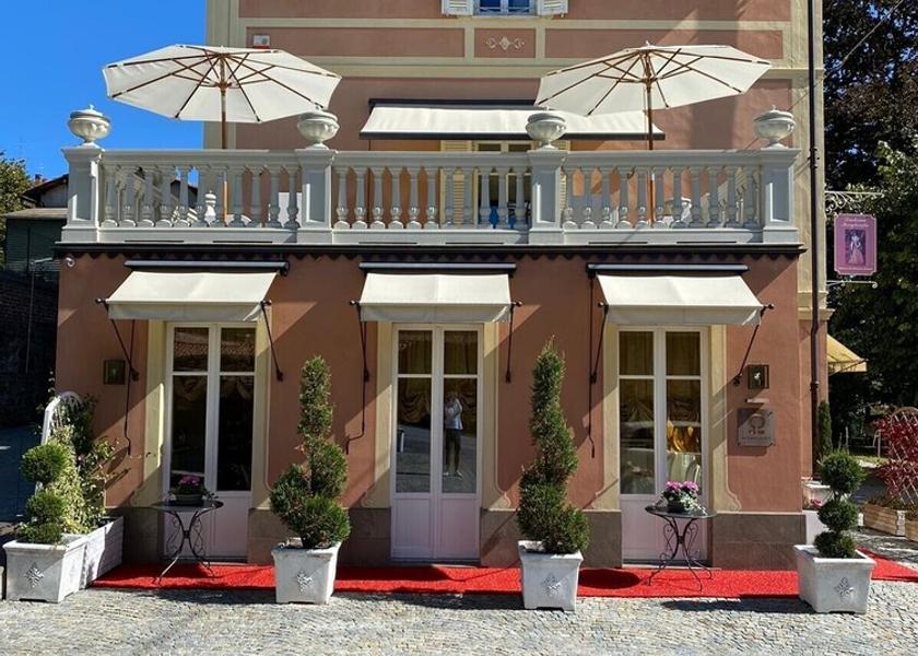 Piedmont Vicoforte Exterior Detail