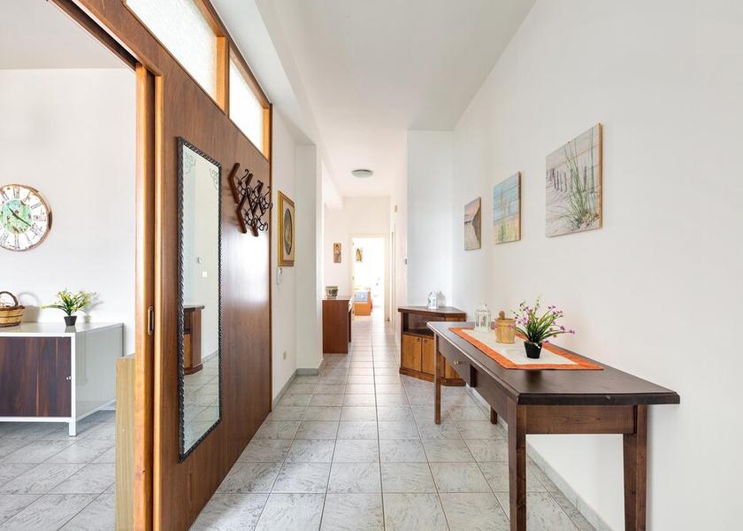 Puglia Avetrana Interior Entrance