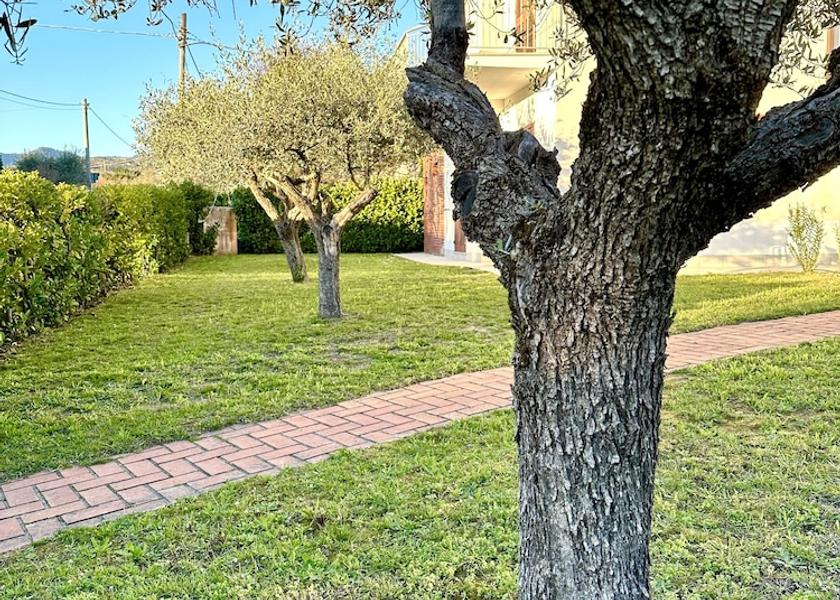 Tuscany Fosdinovo Facade