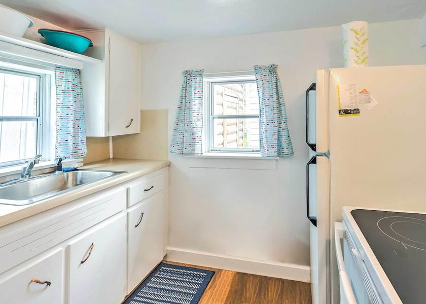 Iowa Arnolds Park Interior Entrance