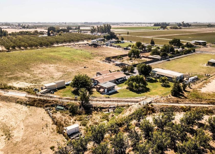 California New Delhi Interior Entrance