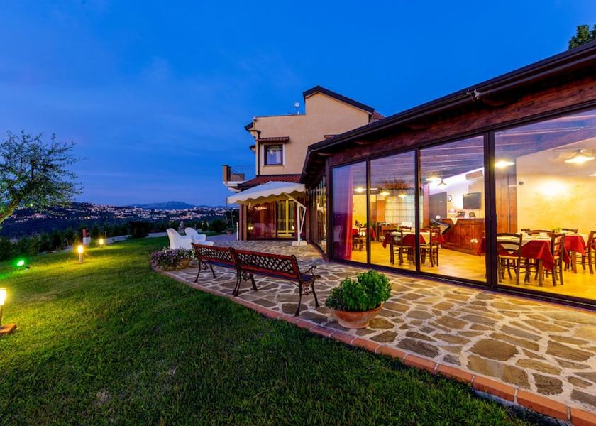 Campania Laureana Cilento Exterior Detail