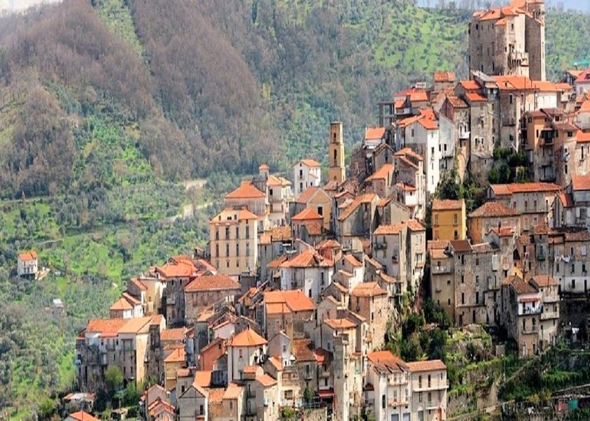 Campania Laureana Cilento Exterior Detail