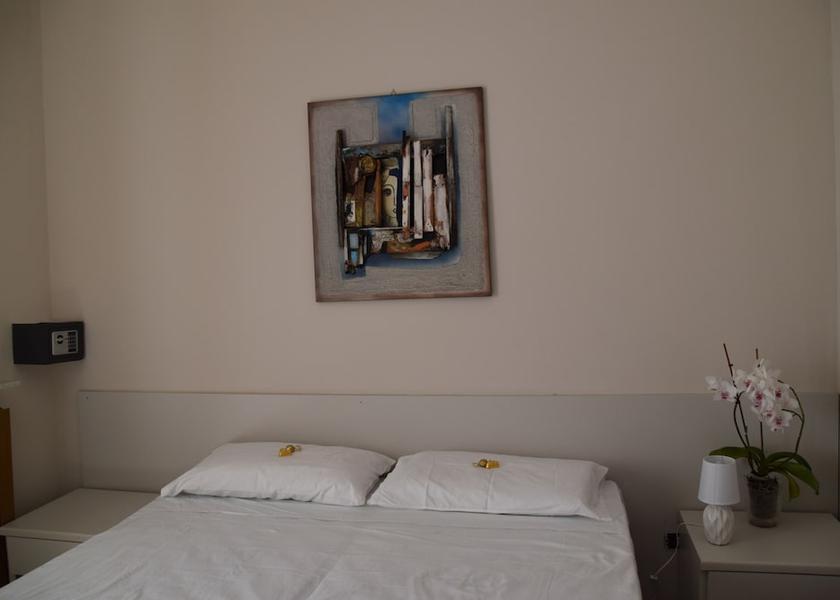 Liguria Cairo Montenotte Room