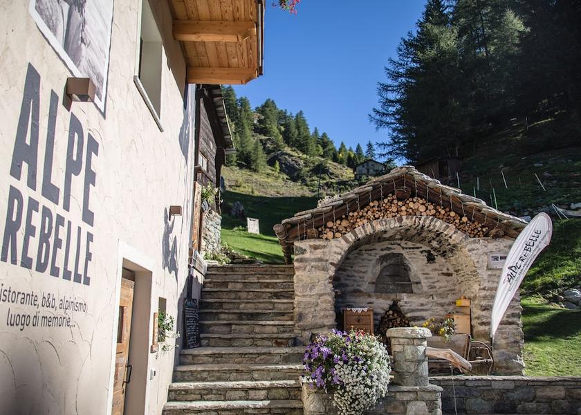 Valle d'Aosta Bionaz Exterior Detail