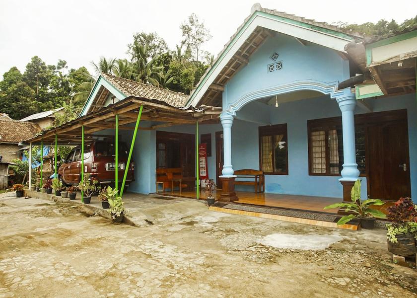 Lampung Kalianda Facade